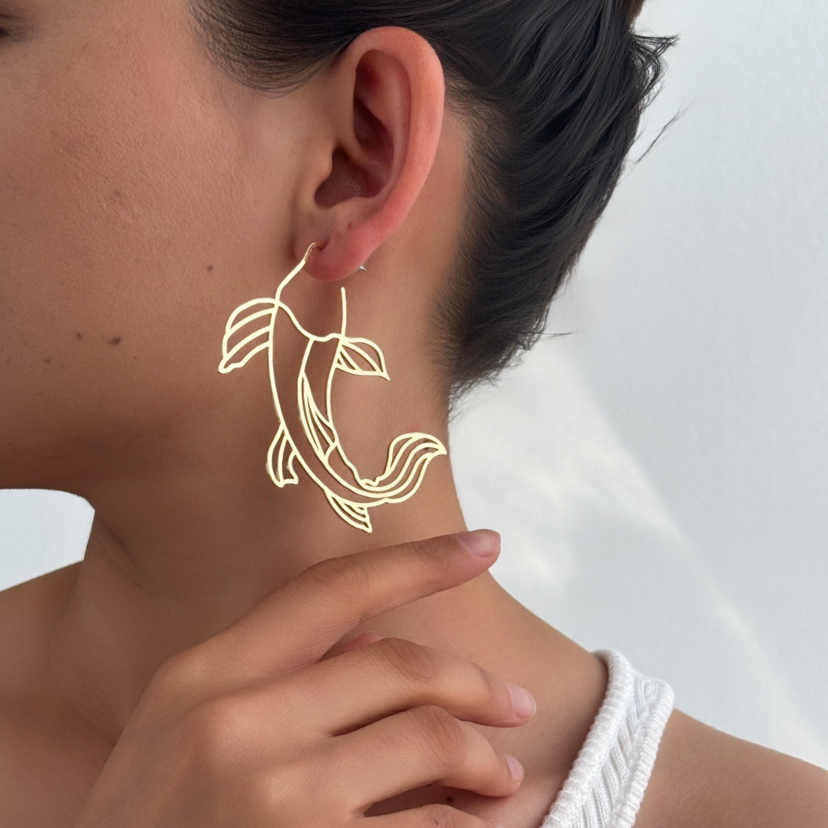 Hollow-Out Carp Metal Earrings for Women